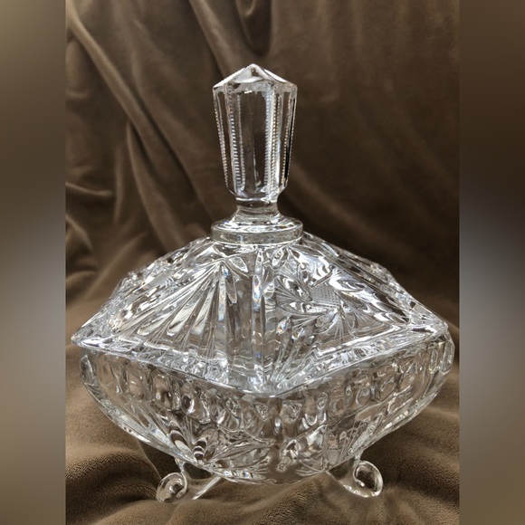 Vintage Footed Hexagon Clear Leaded Crystal Candy Dish With Finial Lid - Picture 5 of 5